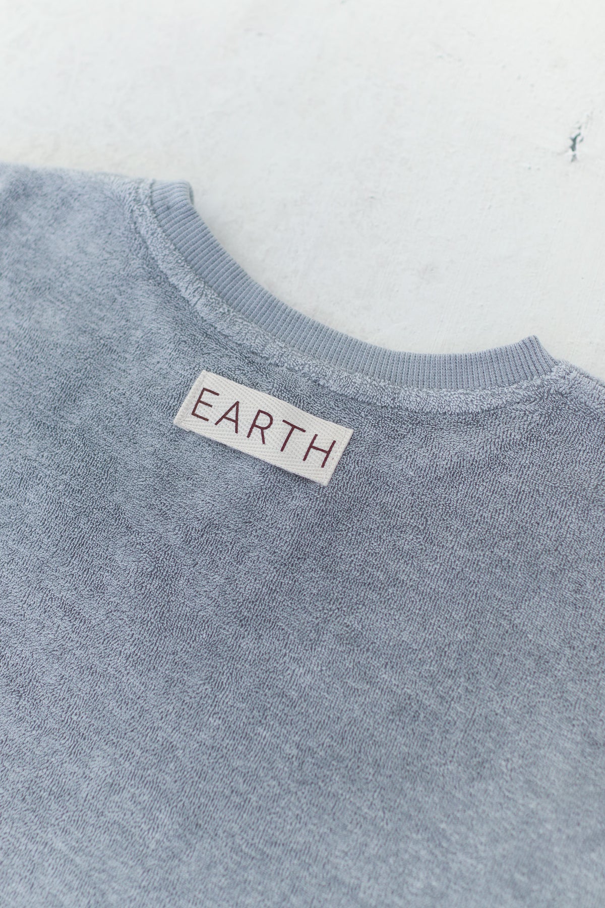 Cropped Sweat - Charcoal [EARTH THE ARCHIVE]