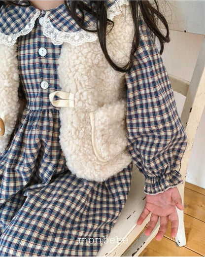 Shearling Vest [monbebe]（2026Winter） 18