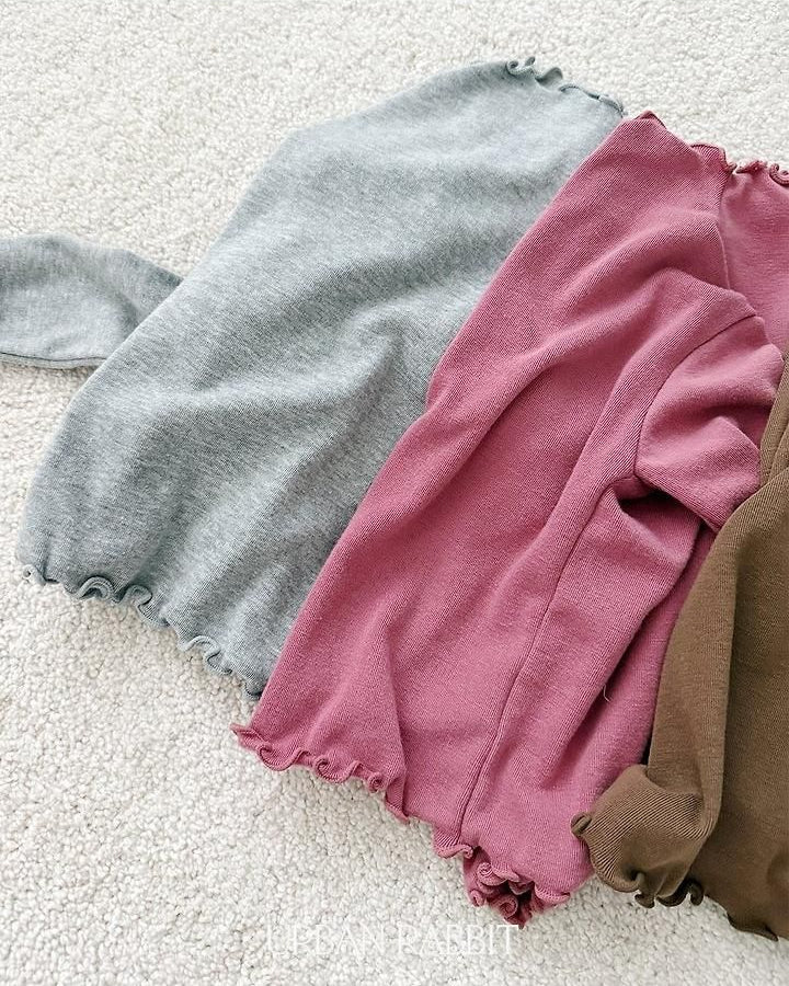 Curly Mock Neck Tee [URBAN RABBIT]（2026Winter） 15