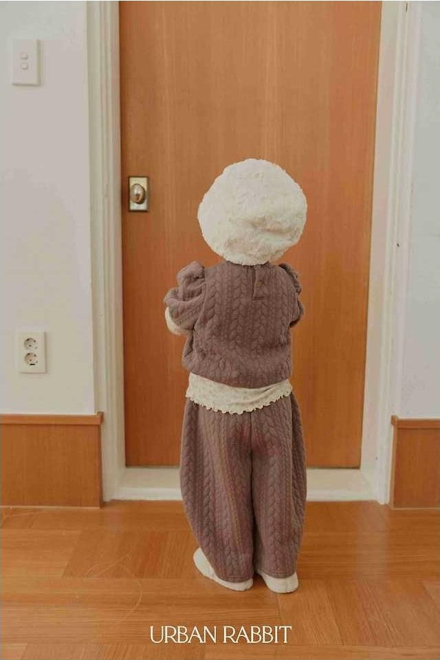 Cable Quilted Pants [URBAN RABBIT]（2026Winter） 6