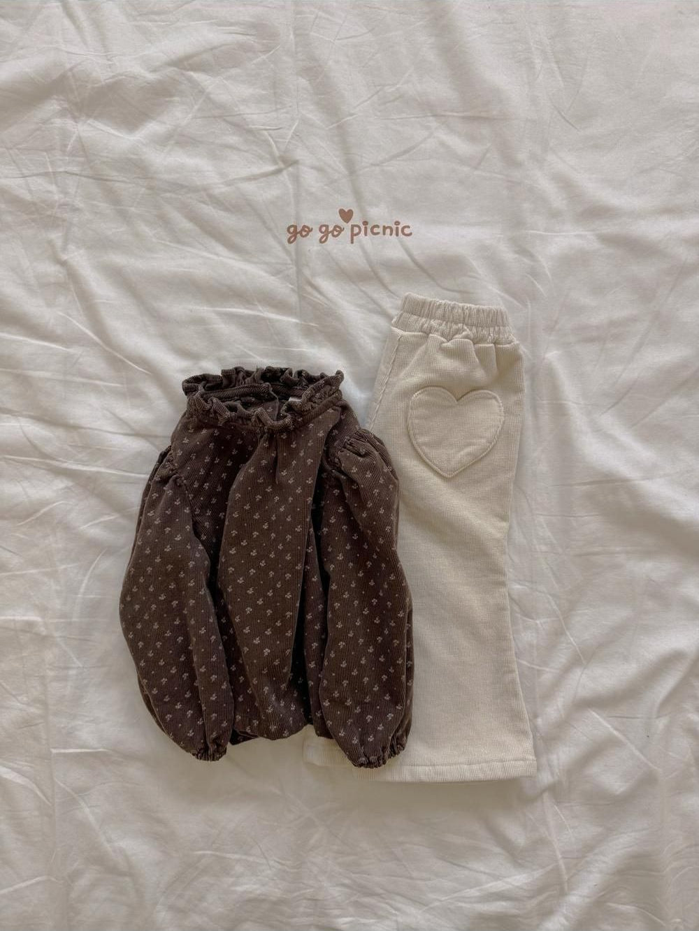 Noel Blouse [GOGO PICNIC]（2026Winter） 24