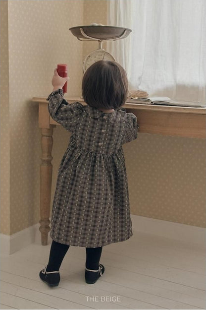Smock Dress [THE BEIGE]（2026AW） 5