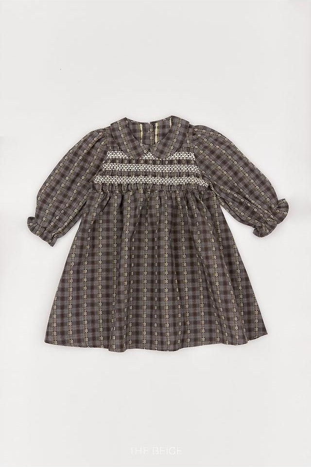 Smock Dress [THE BEIGE]（2026AW） 19
