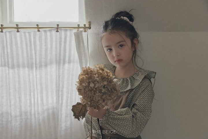 Flower Blouse [THE BEIGE]（2026AW） 5