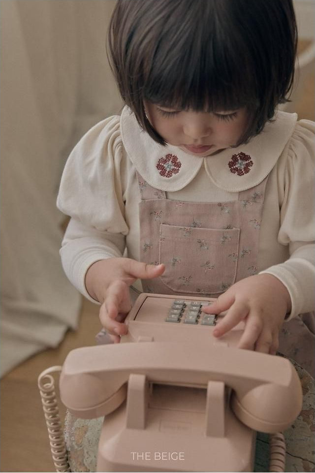 Collar Embroidery Tee [THE BEIGE]（2026AW） 9