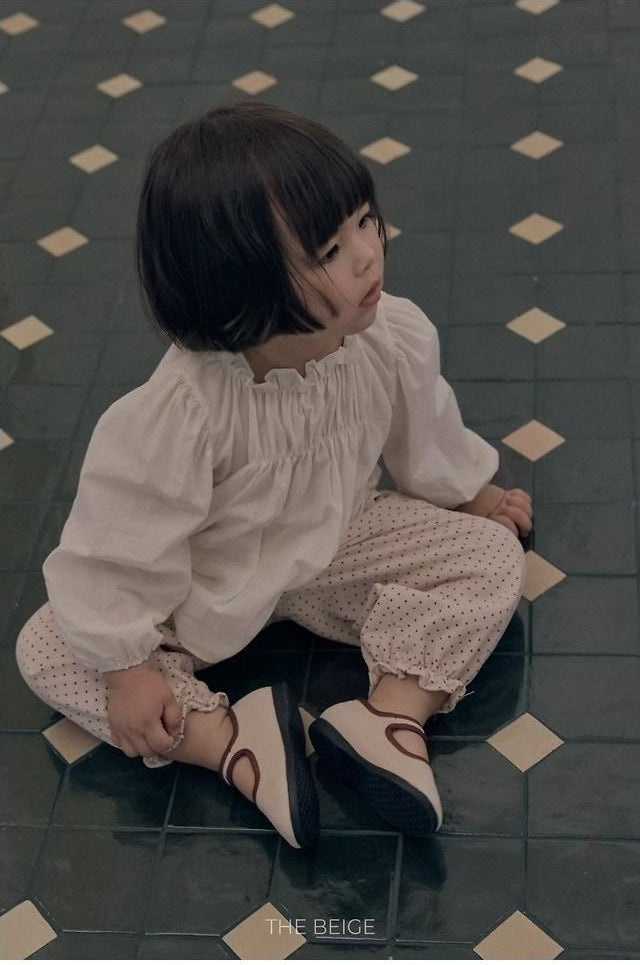 Dot Frill Pants [THE BEIGE]（2026AW） 8