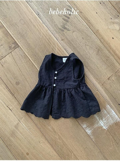 Ari Bustier [bebe holic]（2026AW） 11