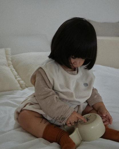 Velour Crop Vest [NORMAL PLAY]（2026AW） 12