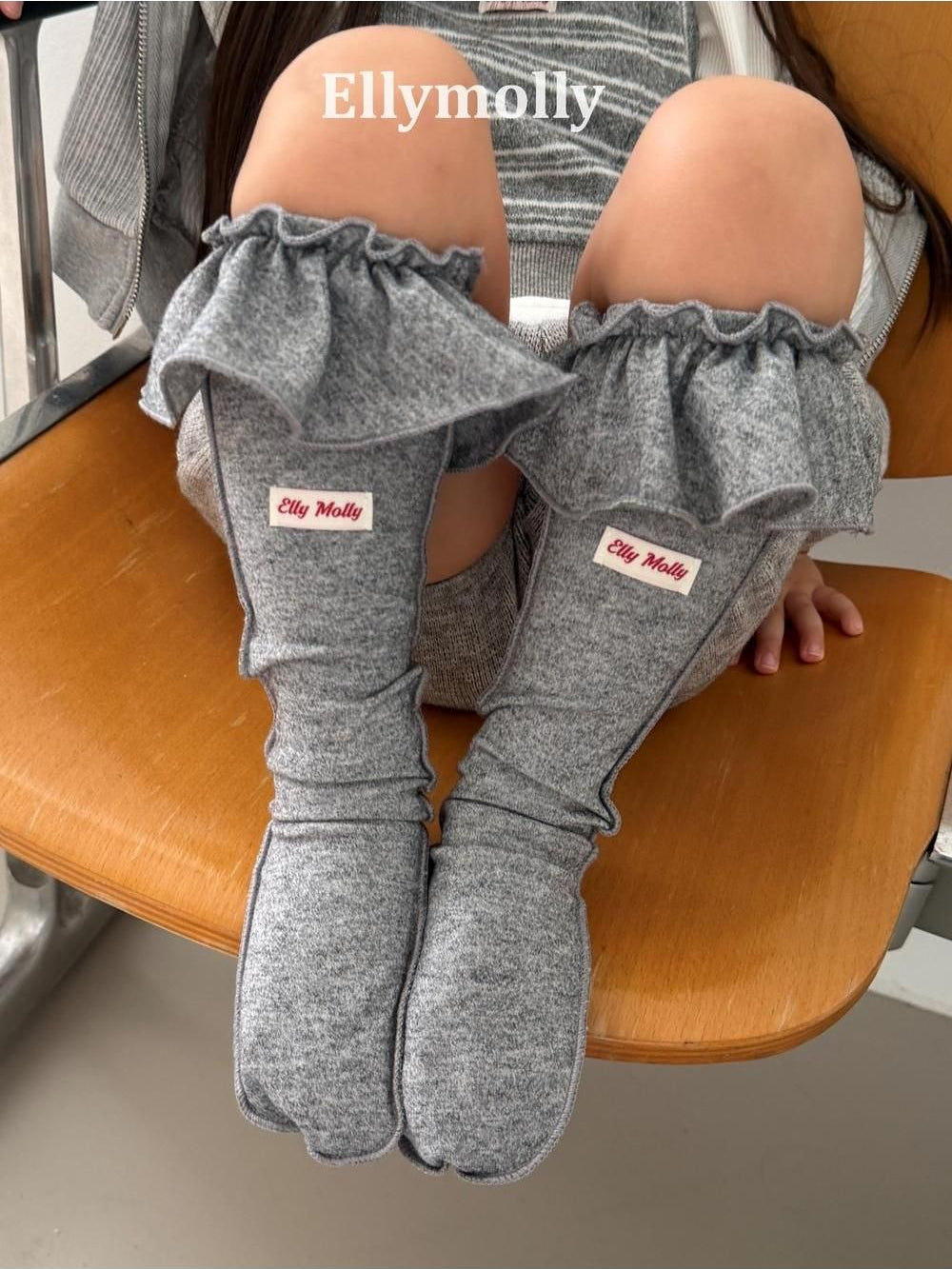 Edge Frill Socks [Ellymolly]（2026AW） 3