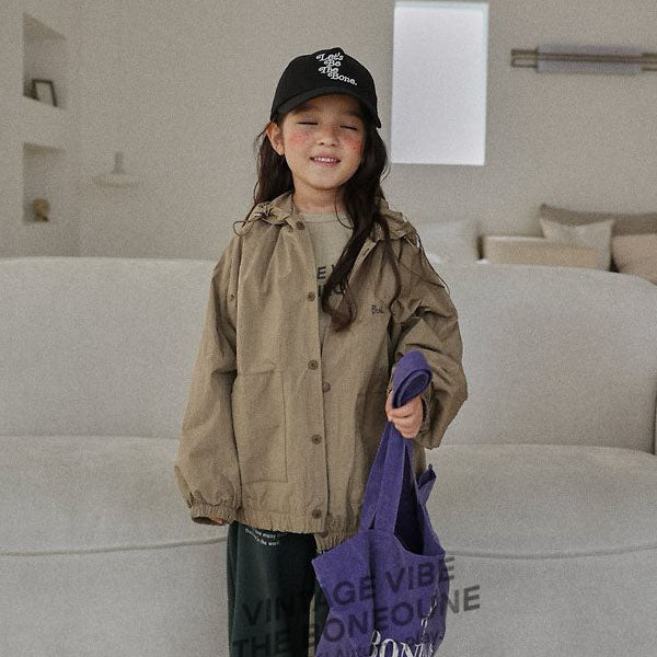Square Windbreaker [BONEOUNE]（2026AW） 1