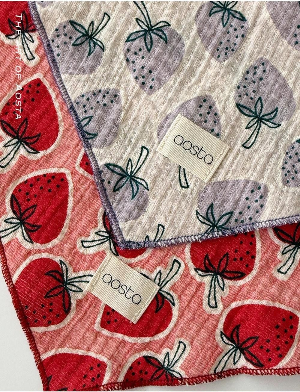 Strawberry Scarf [Aosta]（2026AW） 6