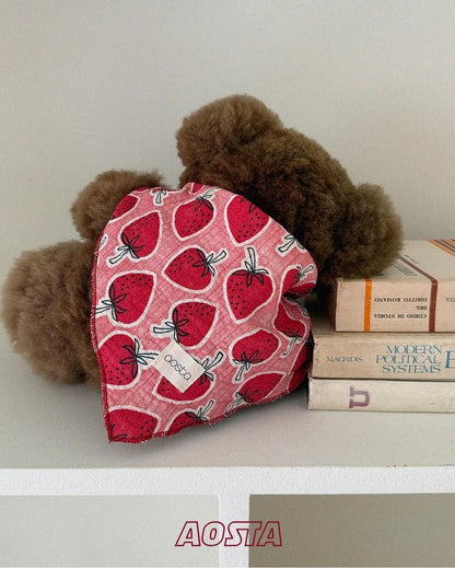 Strawberry Scarf [Aosta]（2026AW） 9