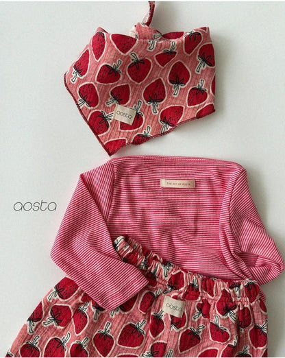 Strawberry Scarf [Aosta]（2026AW） 11