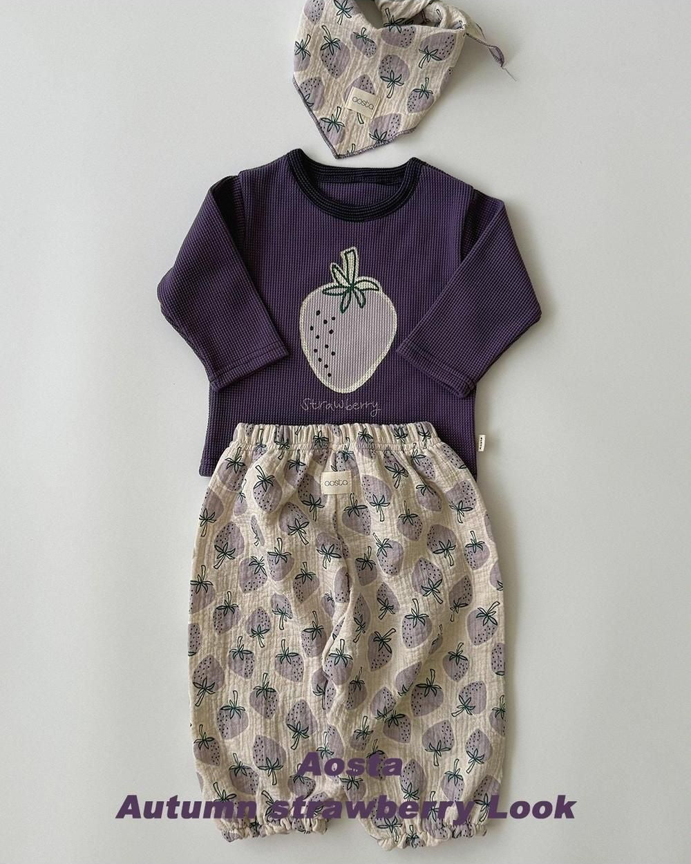 Strawberry Scarf [Aosta]（2026AW） 14