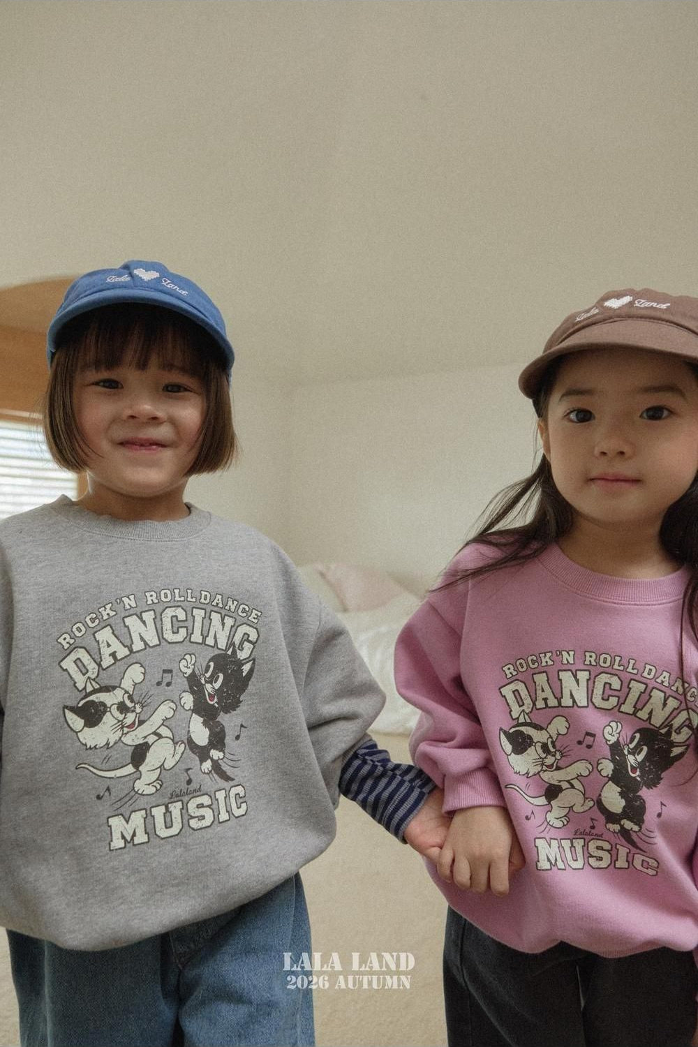 Dancing Cat Sweatshirt [LALALAND]（2026AW） 6