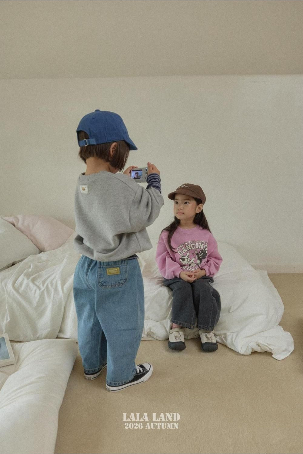 Dancing Cat Sweatshirt [LALALAND]（2026AW） 8