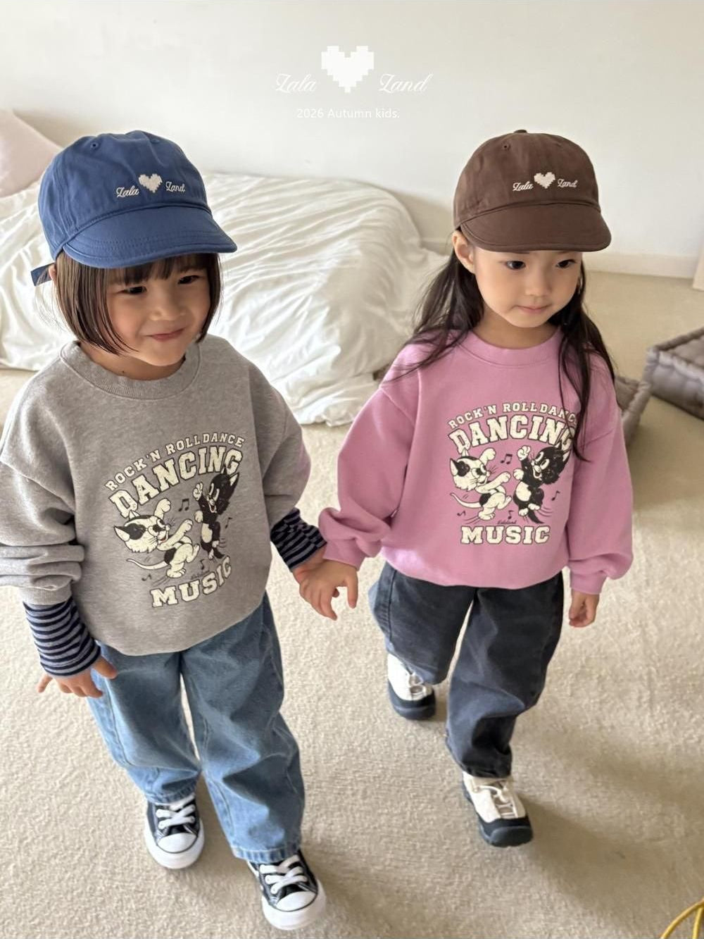 Dancing Cat Sweatshirt [LALALAND]（2026AW） 21