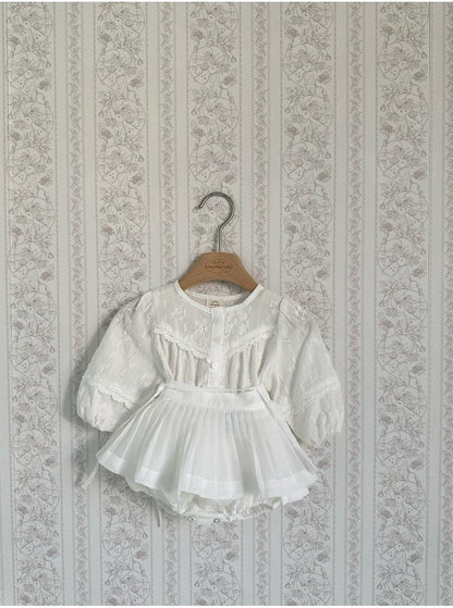 Layered Pleat Apron [monbebe]（2026AW） 14