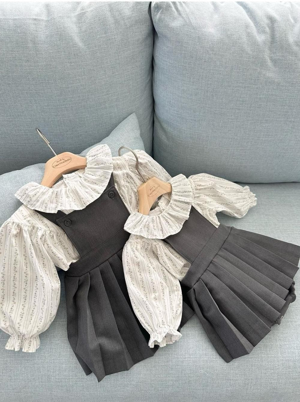 Louis Pleat Suspender Skirt [monbebe]（2026AW） 4