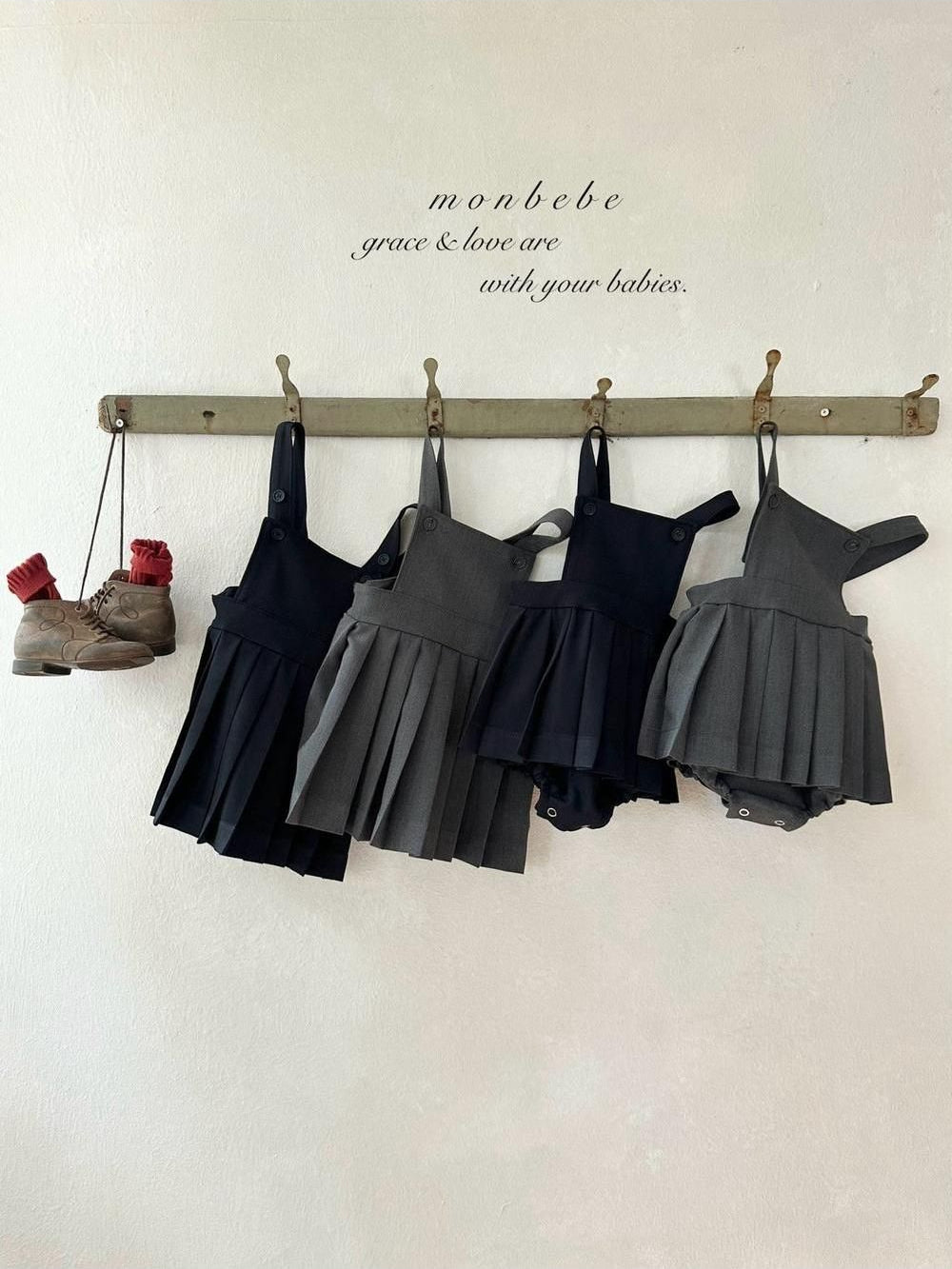 Louis Pleat Suspender Skirt [monbebe]（2026AW） 9