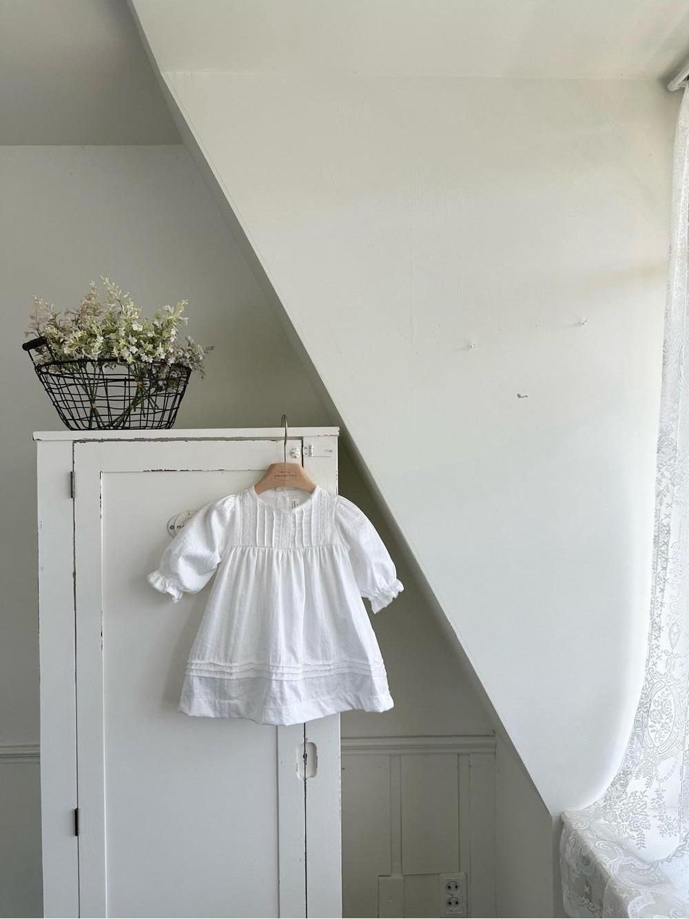 Satin Pintuck Baby Dress [monbebe]（2026AW） 8