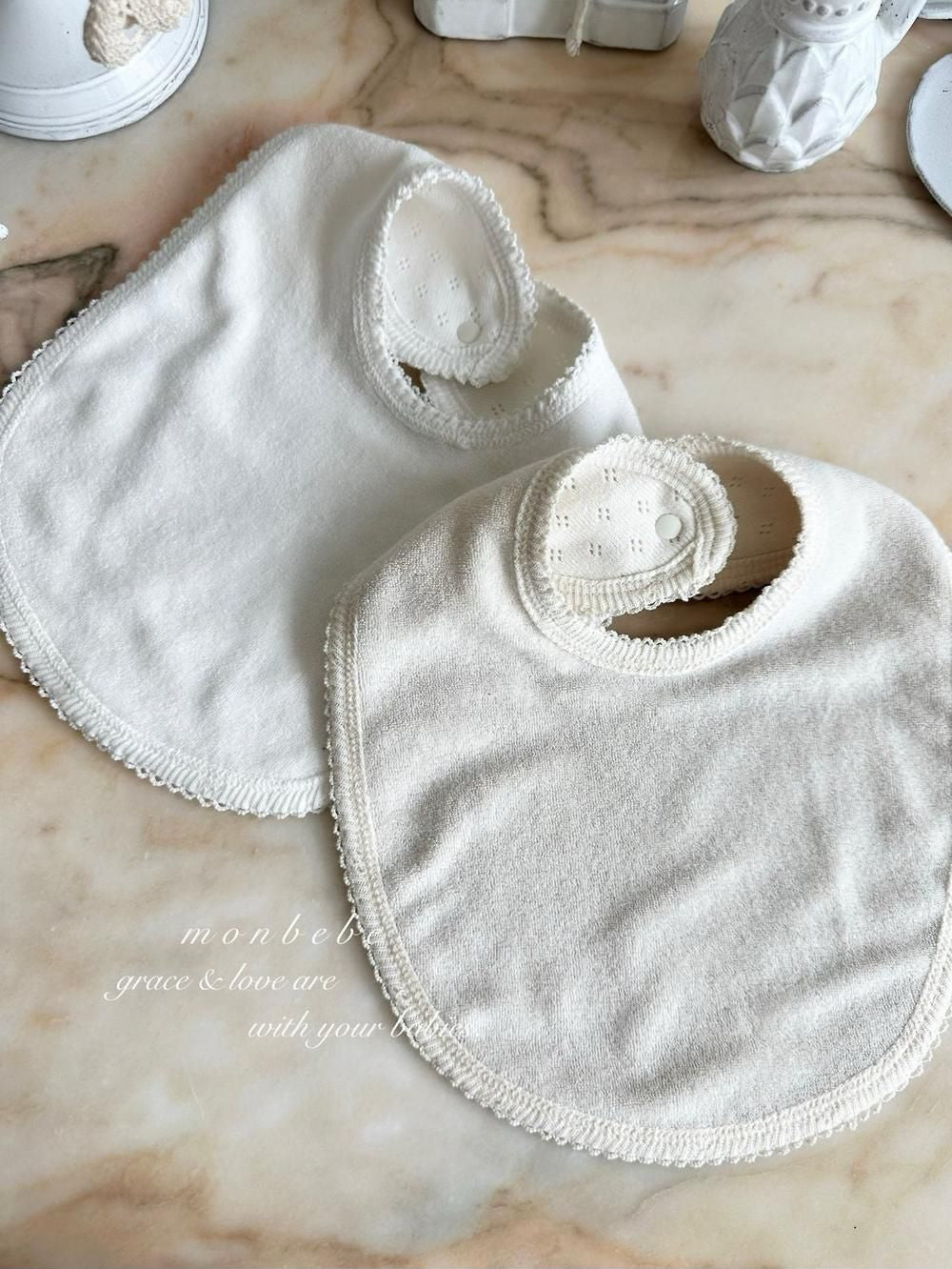 Jacquard Cotton Bib [monbebe]（2026AW） 2