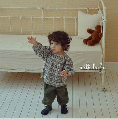 Check Bear Blouse [milk balm]（2026AW） 5