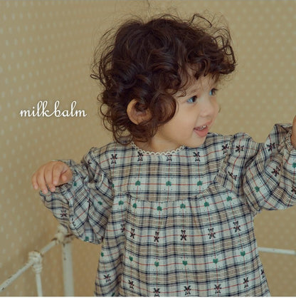 Check Bear Blouse [milk balm]（2026AW） 12