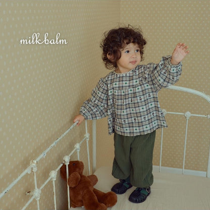 Check Bear Blouse [milk balm]（2026AW） 13