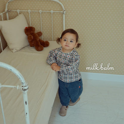 Check Bear Blouse [milk balm]（2026AW） 19