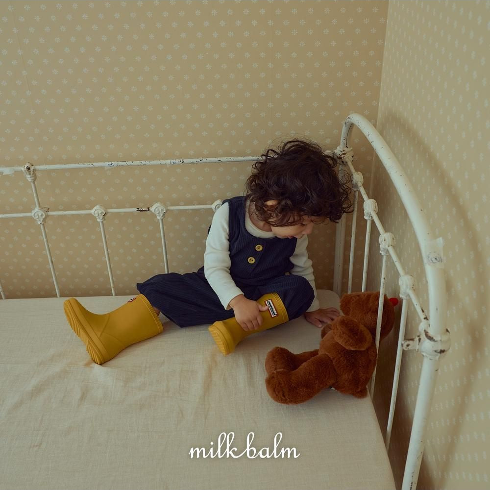 Dewy Vest [milk balm]（2026AW） 7