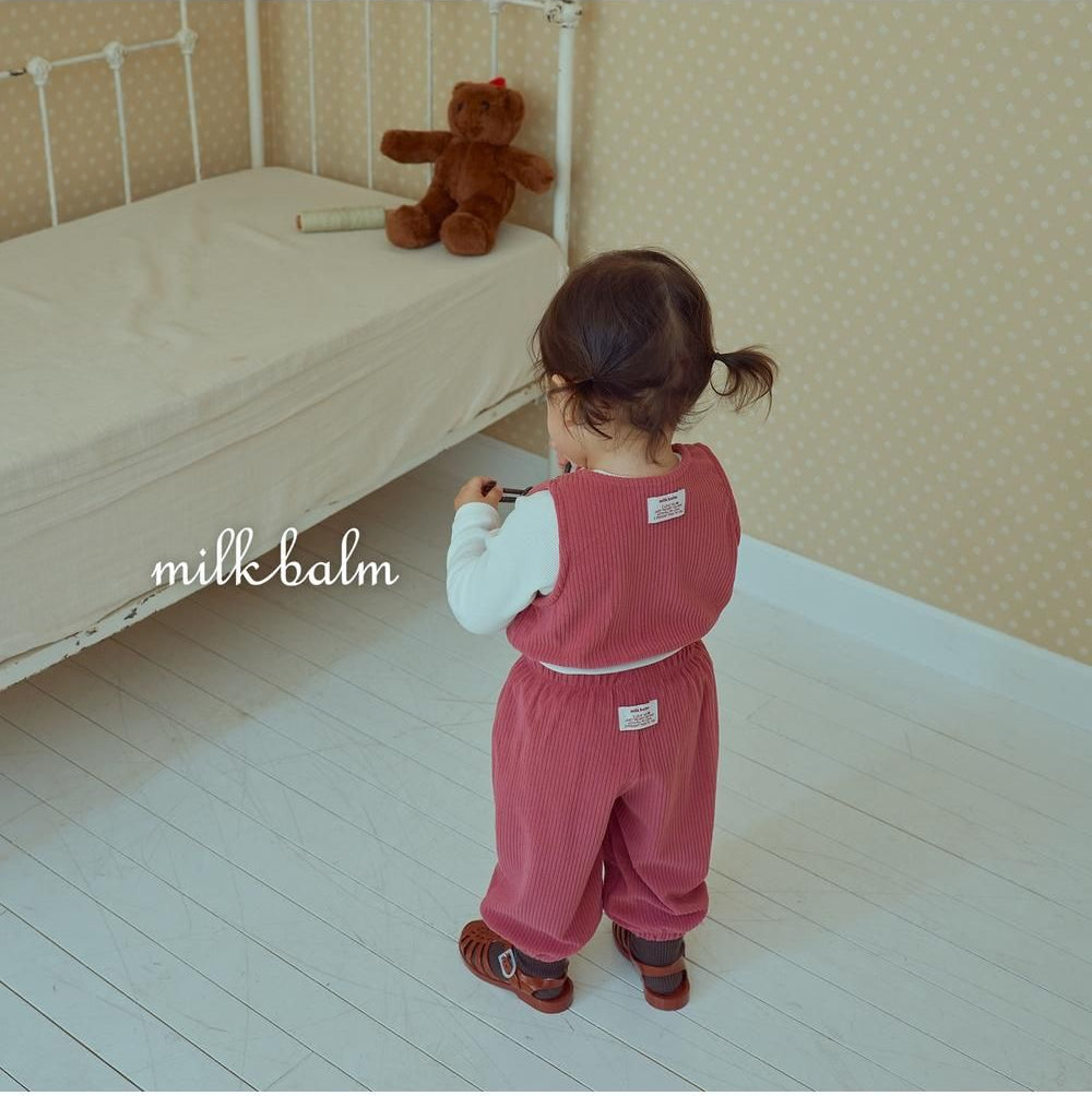 Dewy Vest [milk balm]（2026AW） 9