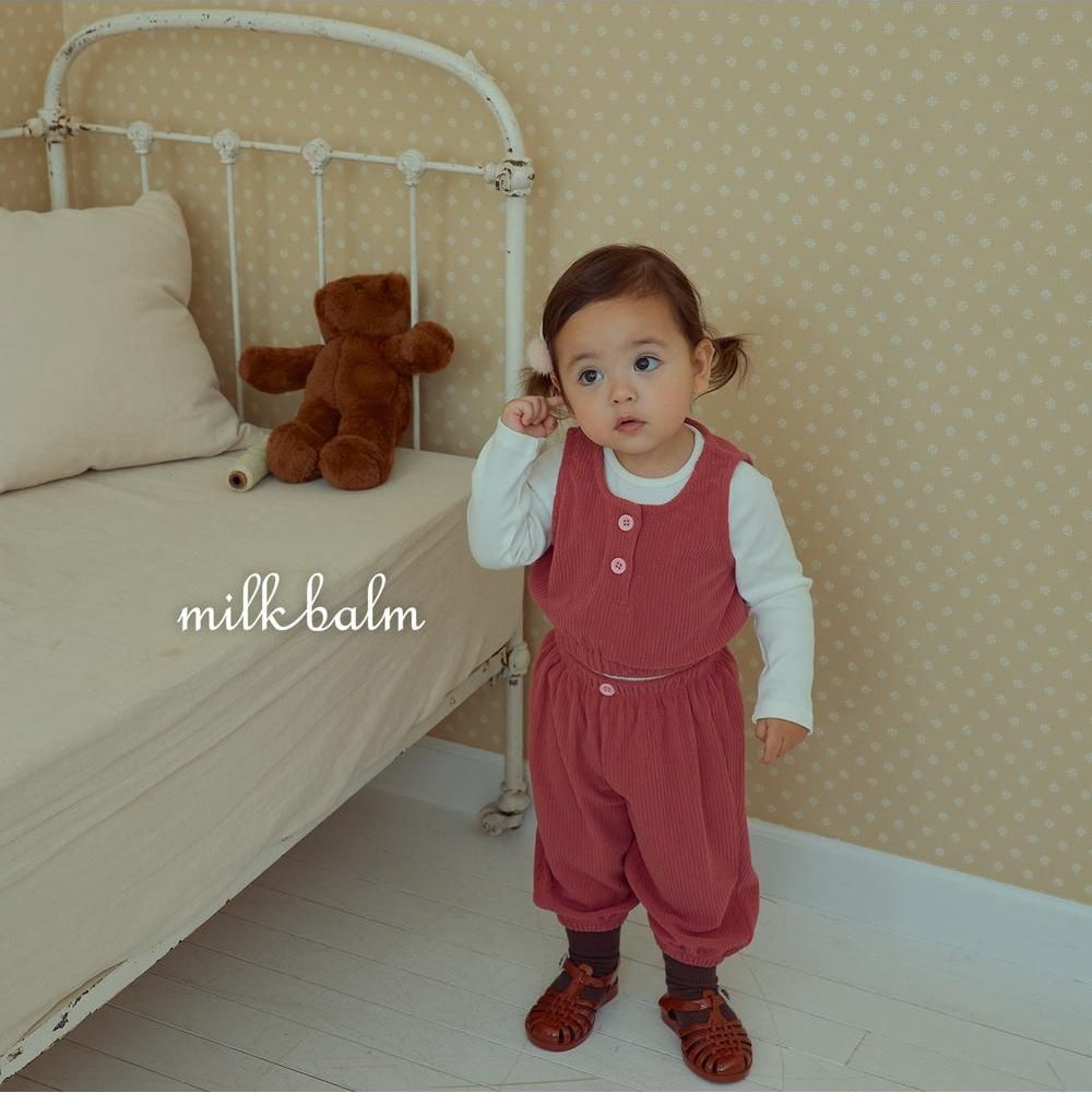 Dewy Vest [milk balm]（2026AW） 12