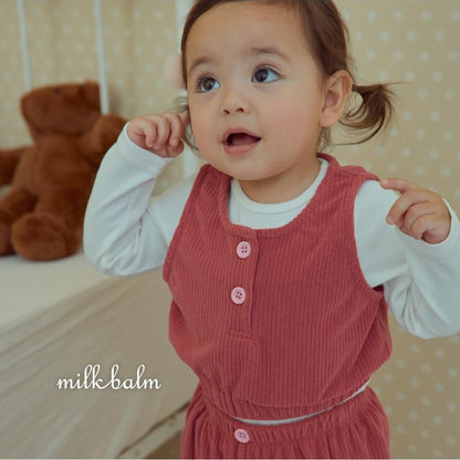 Dewy Vest [milk balm]（2026AW） 13