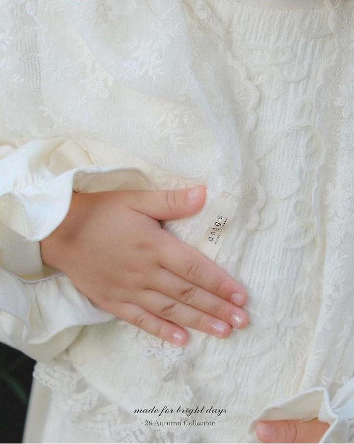 Eyelet Lace Muffler [anggo]（2026AW） 9