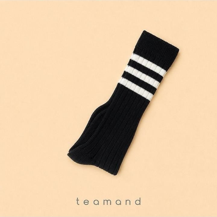 Three-Line Ribbed Knee Socks [teamand]（2026AW） 5
