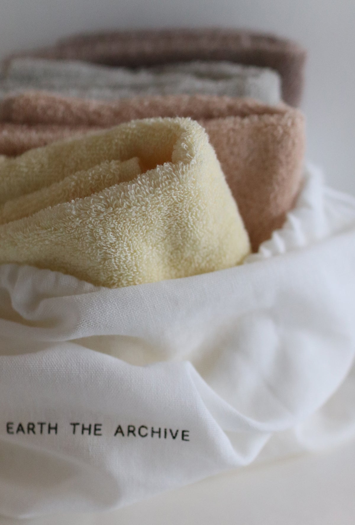 Hand Towel Pouch Set - 5 in One [EARTH THE ARCHIVE]