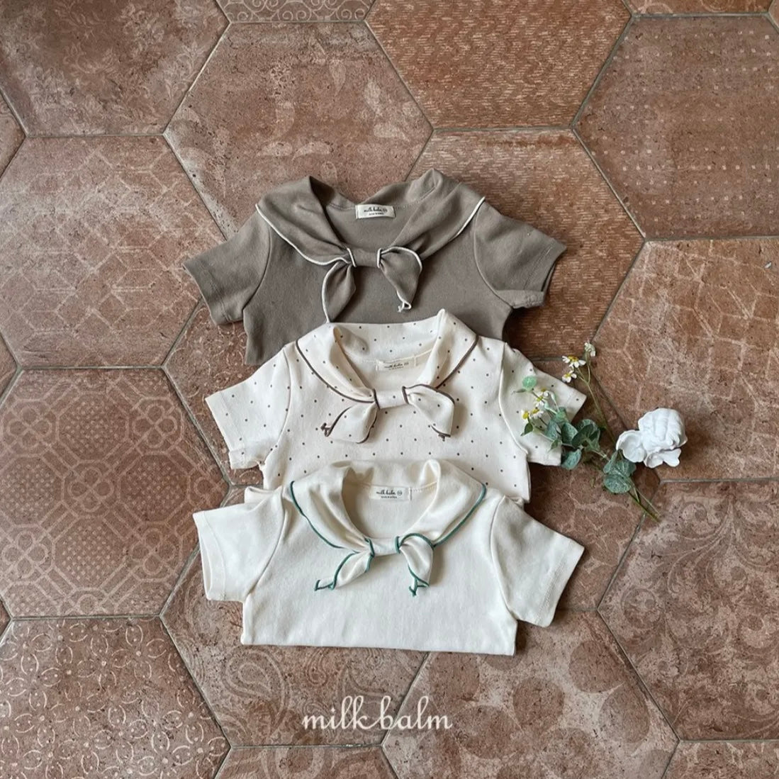 hazel tee / dot [milkbalm]