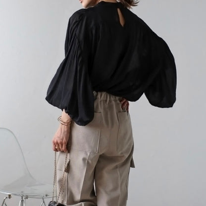 volume gather sheer blouse / black
