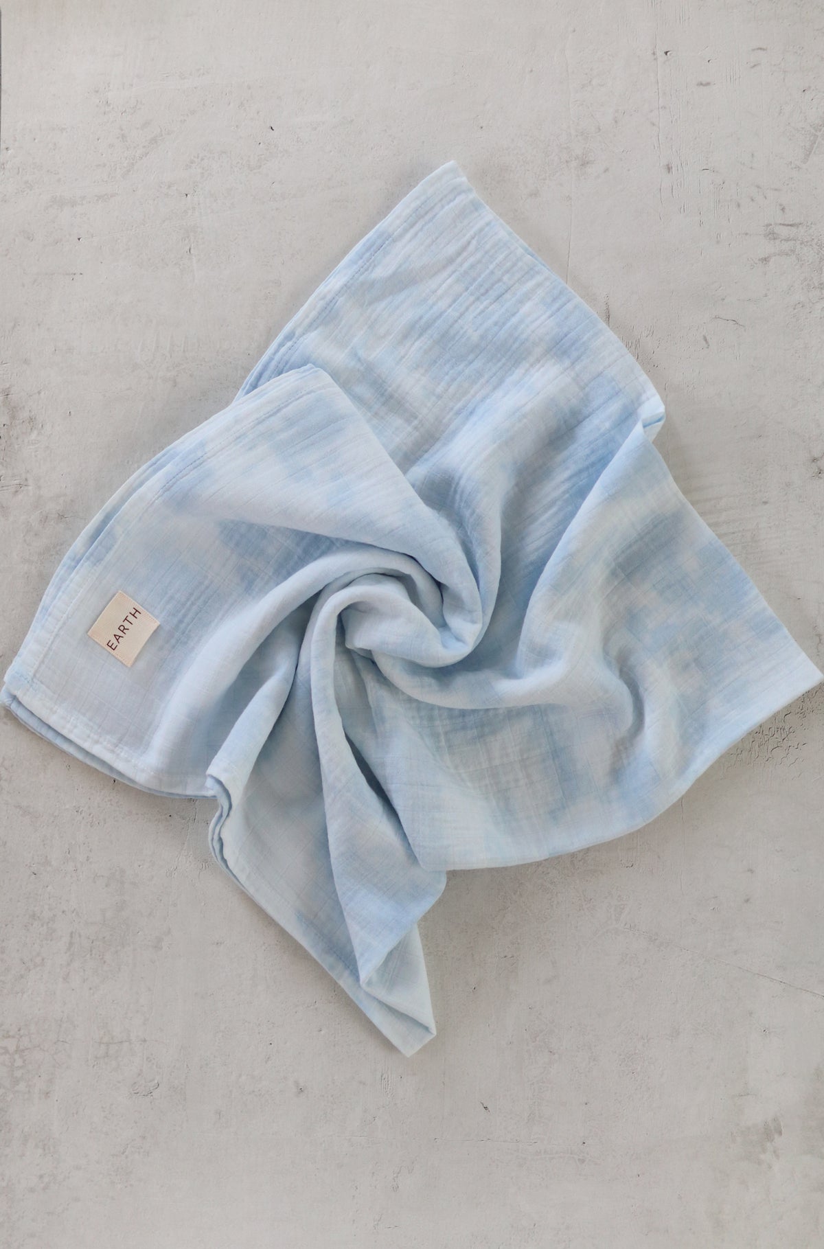 Hand Tie Swaddle - Blue Tie Dye [EARTH THE ARCHIVE]