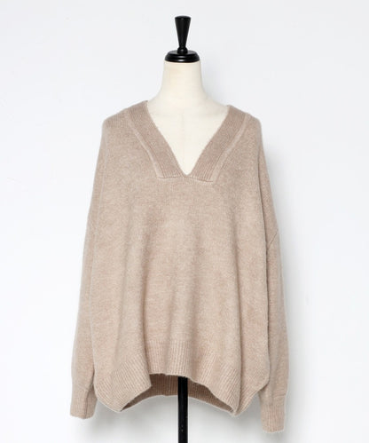 Deep V-Neck Knit [LADIES] 18
