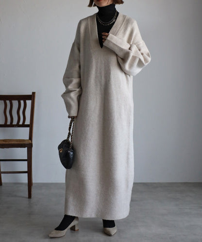 Deep V-Neck Knit Dress [LADIES] 15