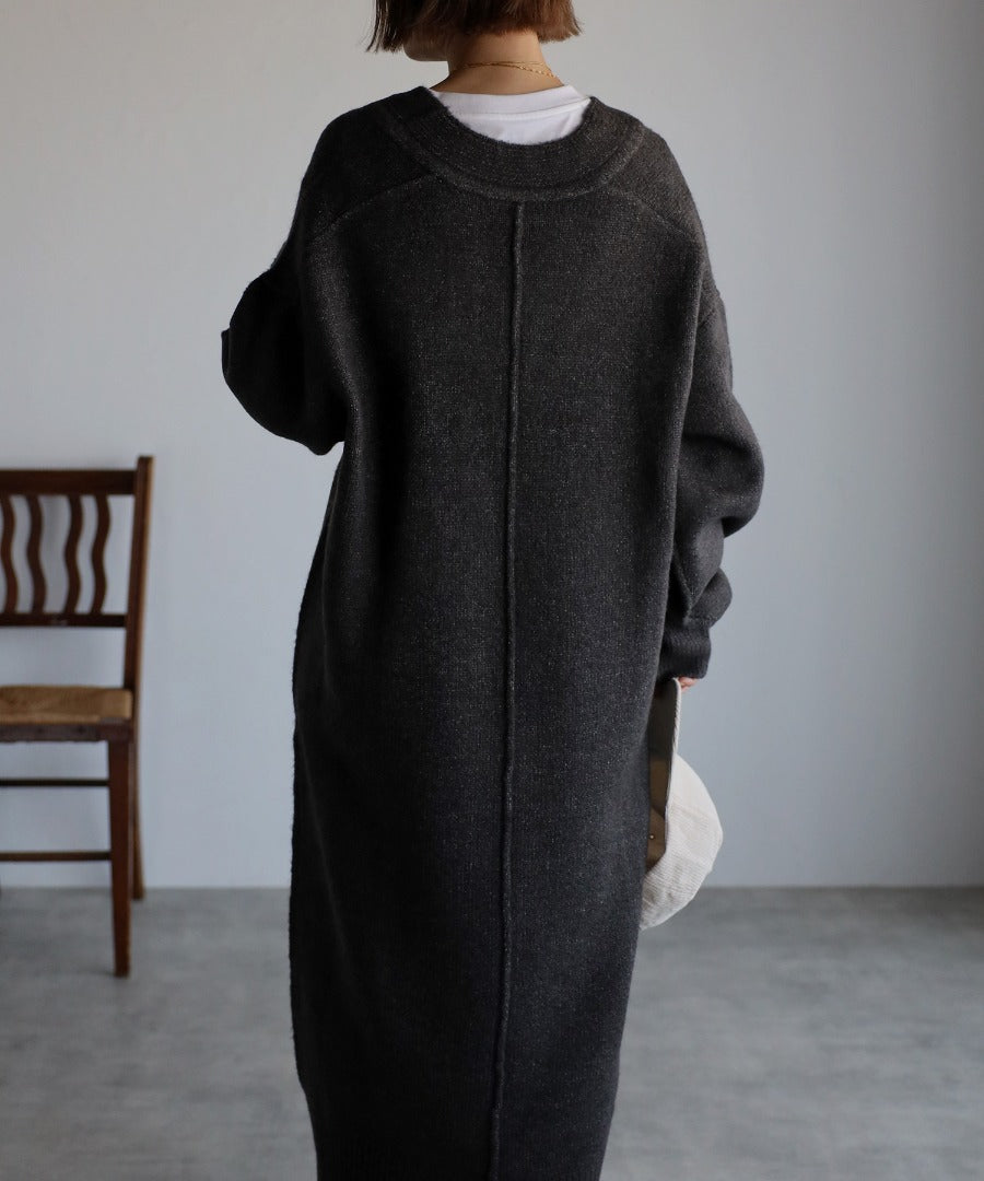 Deep V-Neck Knit Dress [LADIES] 25