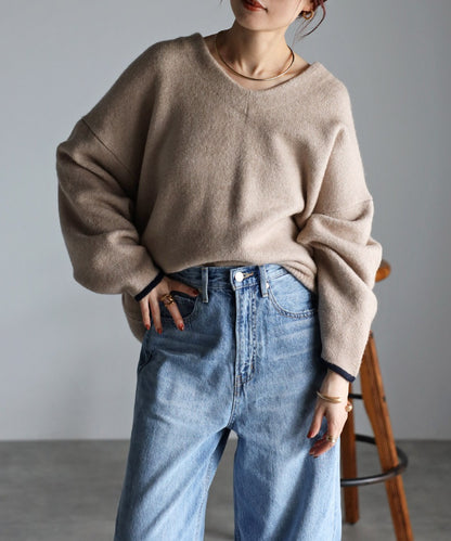 Bicolor Cocoon V-Neck Knit [LADIES] 6
