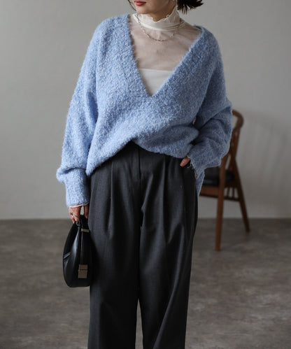 Boucle Deep V-Neck Knit [LADIES] 22