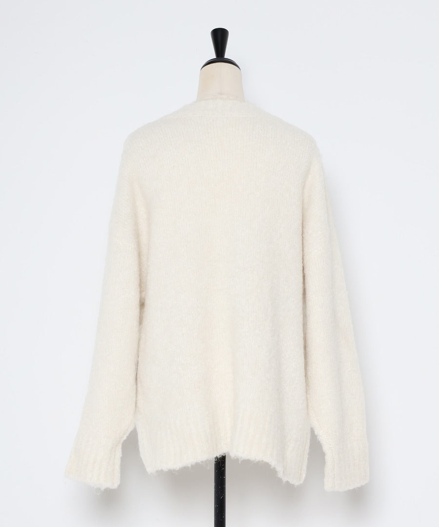 Boucle Deep V-Neck Knit [LADIES] 27