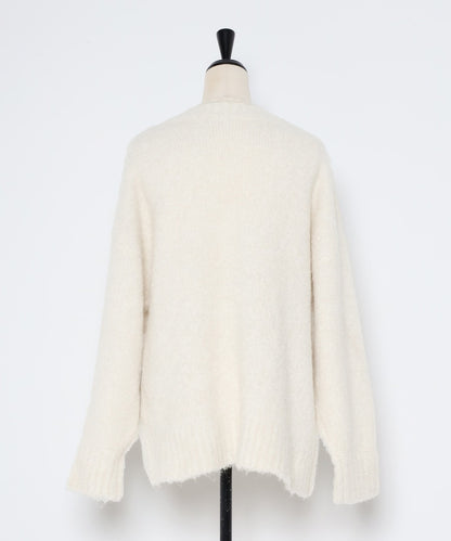 Boucle Deep V-Neck Knit [LADIES] 27