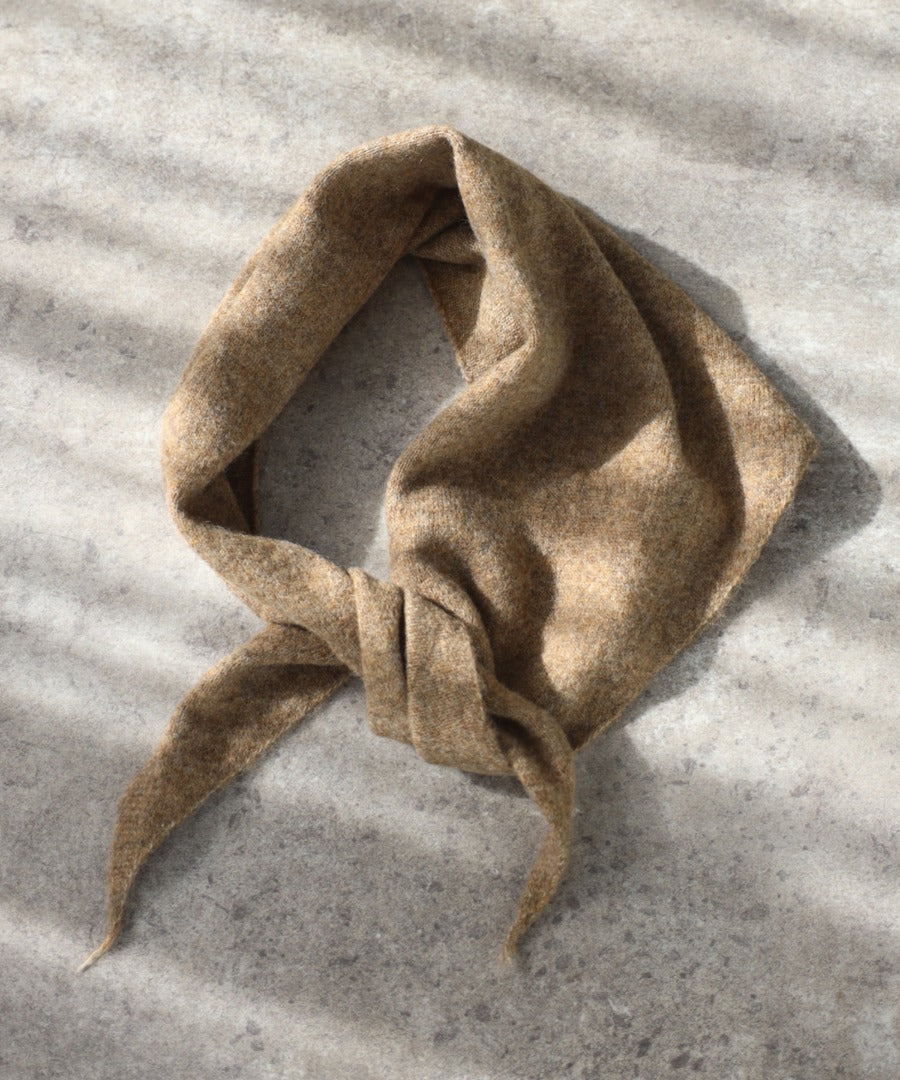 Triangle Knit Scarf [LADIES] 25