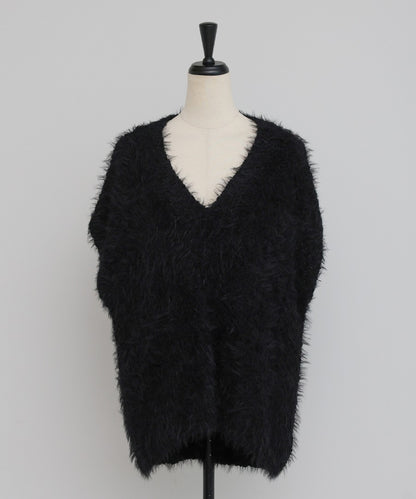 V-Neck Shaggy Knit Vest [LADIES] 18