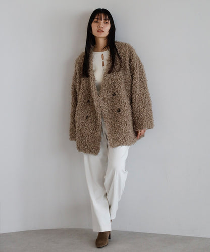 Sheep-Like Faux Fur Jacket [LADIES] 2
